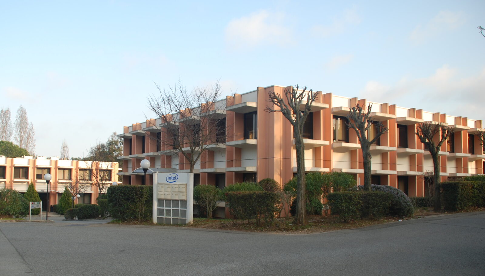 Le bâtiment de l'Espace Santé Les Lucioles
